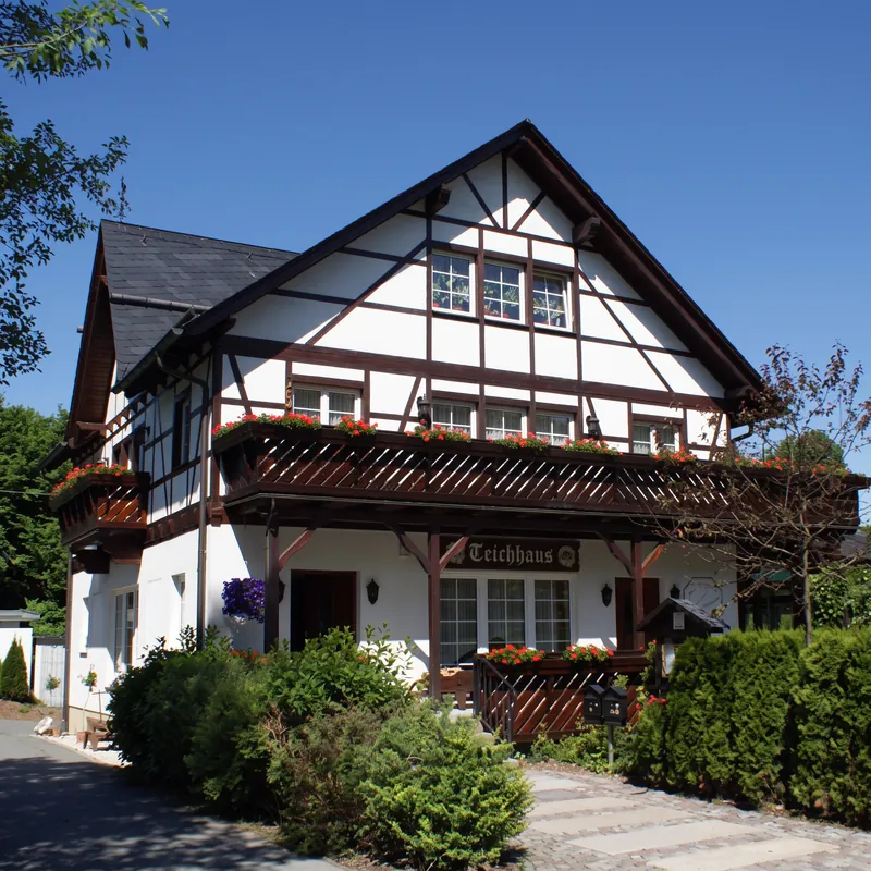 Gaststätte und Pension Teichhaus